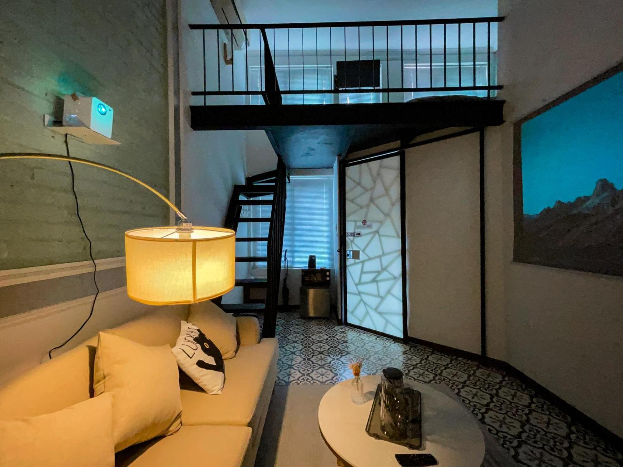 Zeus Living - Old Quater Homestay Hanoi Exterior foto