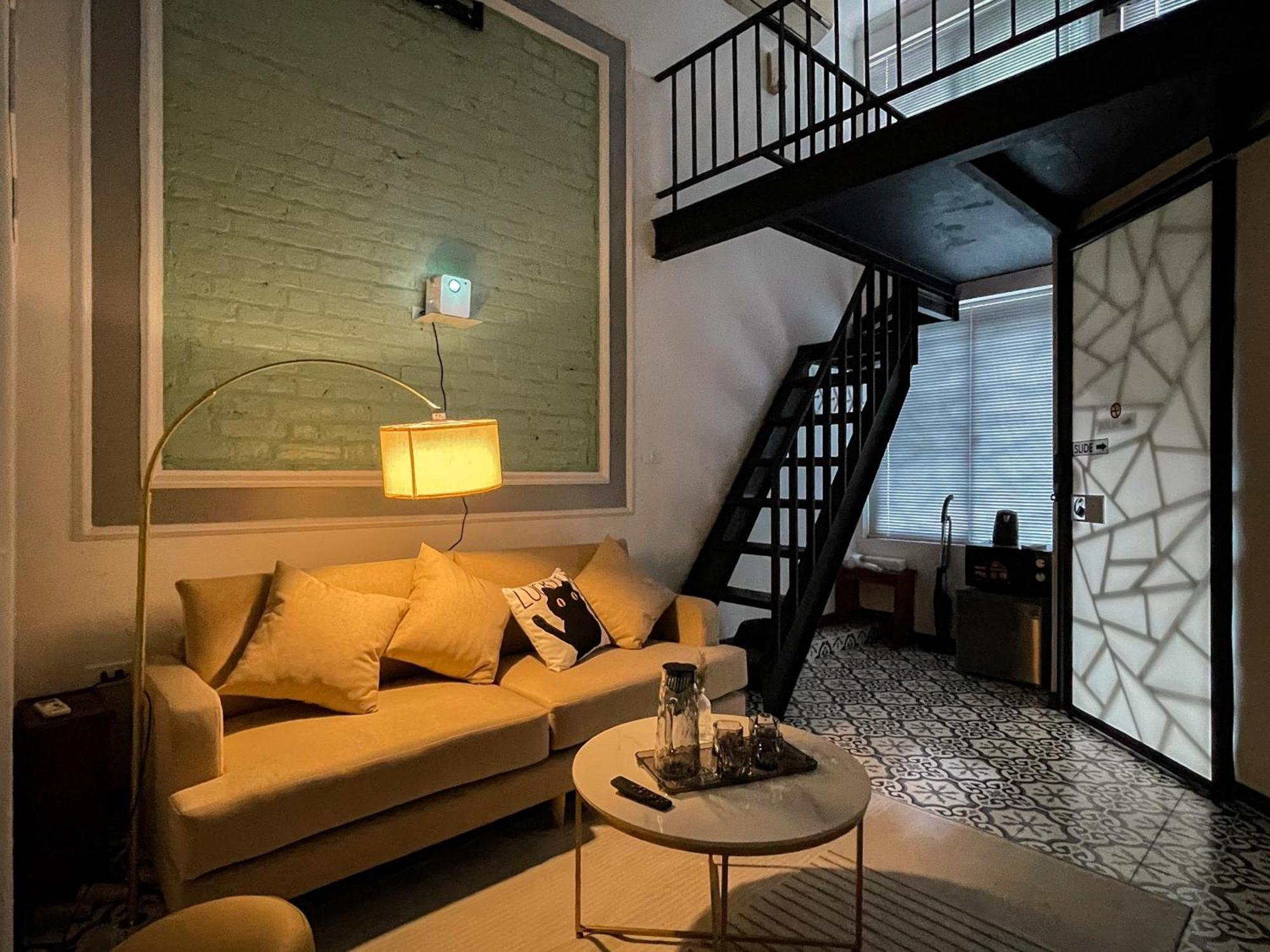 Zeus Living - Old Quater Homestay Hanoi Exterior foto